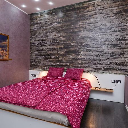 Champs-Elysees Sofia 2-Bdr, 2-Bthr Tsar Simeon Suite By Flat Mаnager Sófia Exterior foto