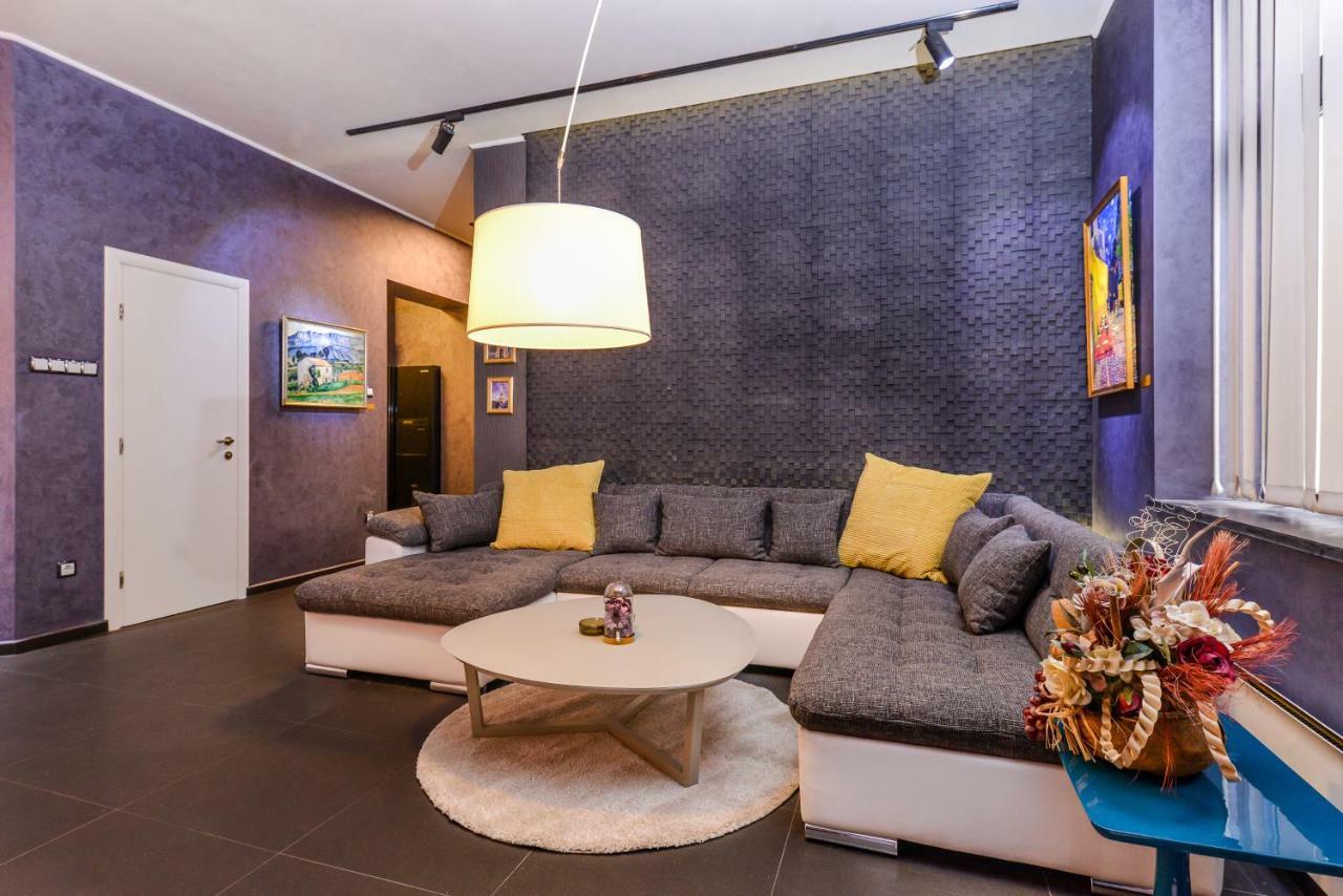 Champs-Elysees Sofia 2-Bdr, 2-Bthr Tsar Simeon Suite By Flat Mаnager Sófia Exterior foto